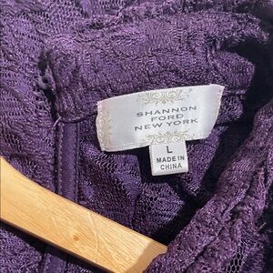 Sleeveless Dark Purple Lace Blouse